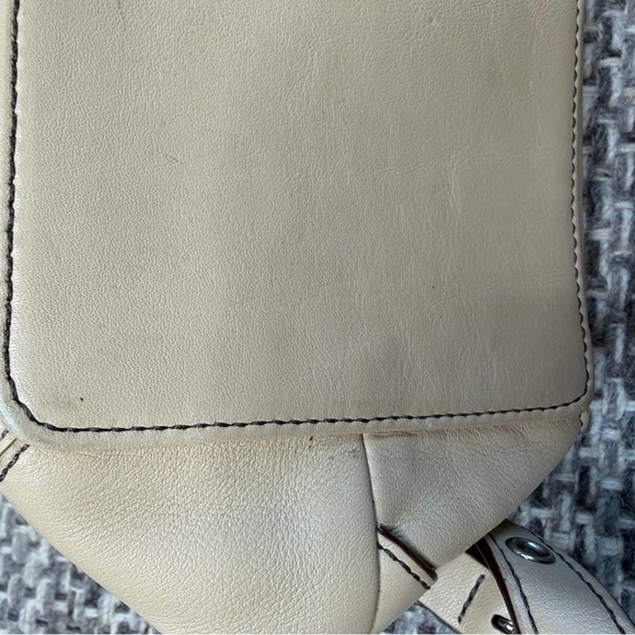 Vintage Coach Legacy Beige Leather Drawstring Backpack 9368 Classic Bag - Picture 13 of 15